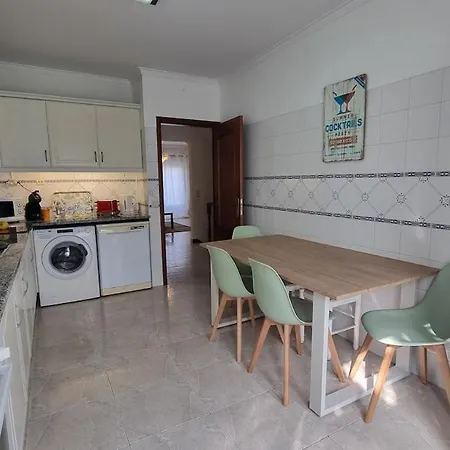 Prázdninový dům Brisa Do Mar *