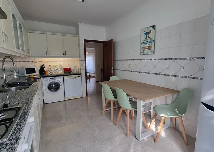 Дом отдыха Brisa Do Mar *